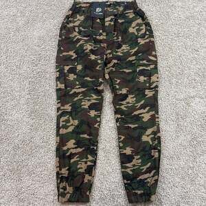 Double Denim January 5 Mens Large Camo Cargo Jogger Pants Stretch Tactical NWT